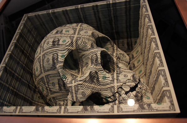 Sculpted Paper Skull Made of 11,000 Dollars