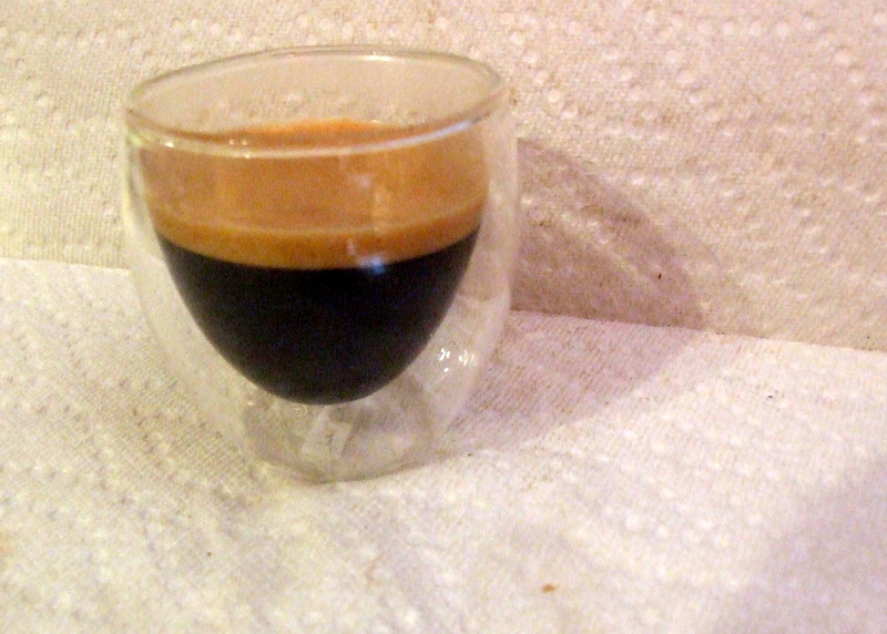 Black & Tan (light and dark mixed together) – Booskerdoo Coffee Co.