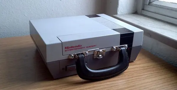 NES Lunchbox
