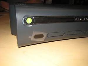 Xbox 360 Elite, Black is Back